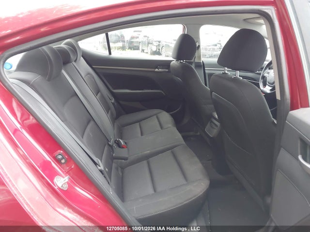 Продажа на аукционе авто 2018 Hyundai Elantra Sel/value/limited, vin: KMHD84LF8JU553762, номер лота: 12705085