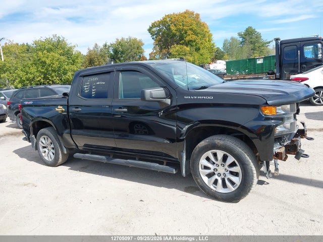 Chevrolet Silverado 1500 Custom 2021 1GCUYBEF5MZ381123 Image 14