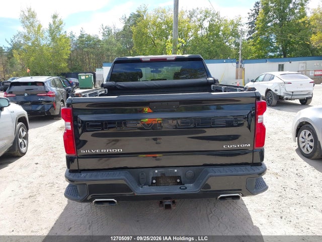 Chevrolet Silverado 1500 Custom 2021 1GCUYBEF5MZ381123 Image 17