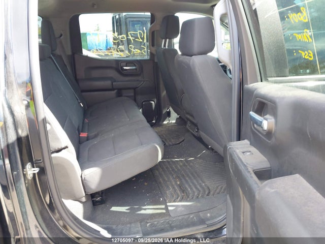 Chevrolet Silverado 1500 Custom 2021 1GCUYBEF5MZ381123 Image 8