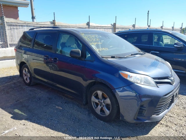 5TDKZ3DC2LS053420 Toyota SIENNA LE