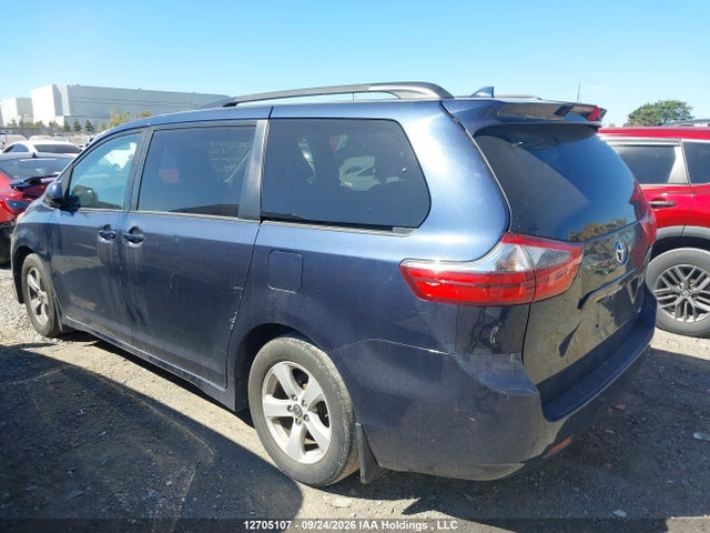 5TDKZ3DC2LS053420 Toyota SIENNA LE