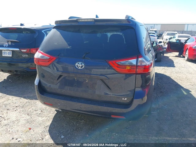 5TDKZ3DC2LS053420 Toyota SIENNA LE
