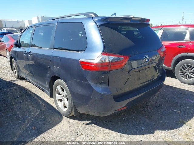 5TDKZ3DC2LS053420 Toyota SIENNA LE