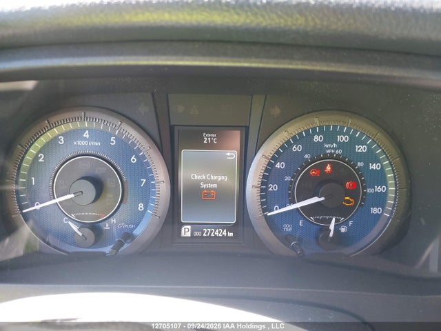 5TDKZ3DC2LS053420 Toyota SIENNA LE
