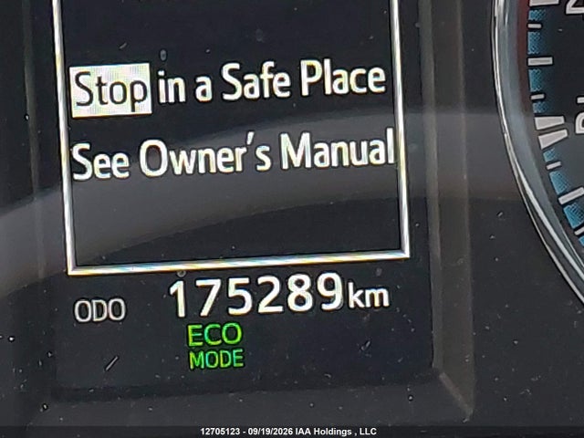 Aukcja sprzedaży 2016 Toyota Rav4 Hv Xle, vin: JTMRJREV8GD019086, numer aukcji: 12705123