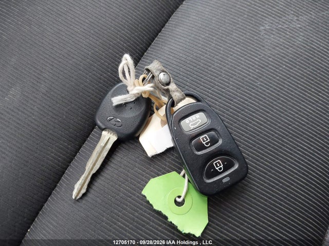 12705170 :رقم المزاد ، KMHD84LF7HU240325 vin ، 2017 Hyundai Elantra Gl مزاد بيع