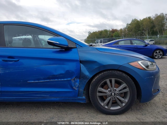 12705170 :رقم المزاد ، KMHD84LF7HU240325 vin ، 2017 Hyundai Elantra Gl مزاد بيع