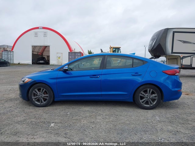 12705170 :رقم المزاد ، KMHD84LF7HU240325 vin ، 2017 Hyundai Elantra Gl مزاد بيع
