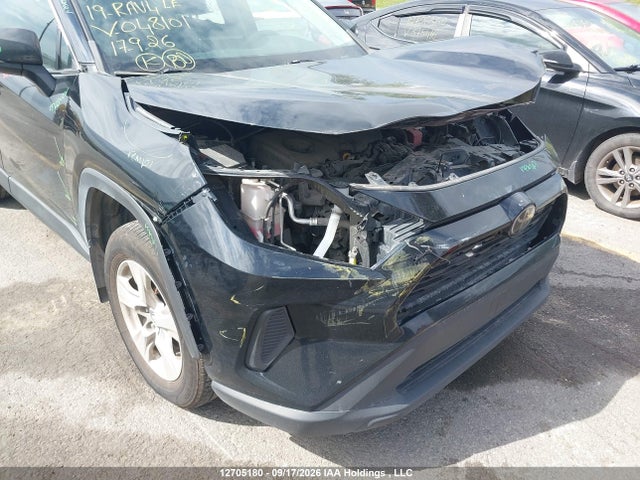 Toyota RAV4 LE 2019 2T3B1RFV6KC048101 Image 21
