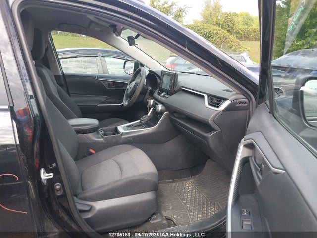 Toyota RAV4 LE 2019 2T3B1RFV6KC048101 Image 5