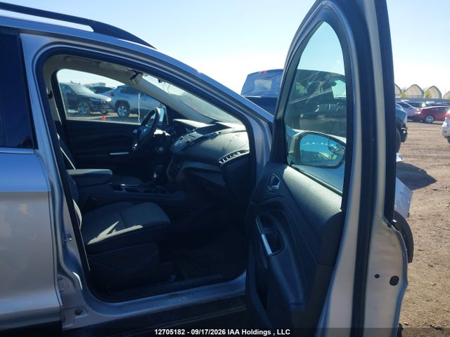 Ford ESCAPE SE 2017 1FMCU9GDXHUE10433 Image 5
