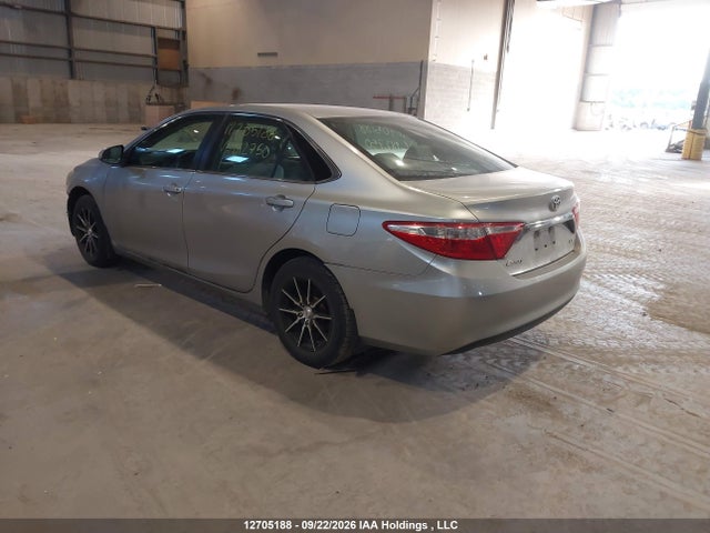 Toyota CAMRY LE 2015 4T1BF1FK9FU012750 Image 3