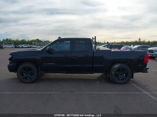 Chevrolet Silverado 1500 Custom 2018 1GCVKPEC1JZ181635 Image 14