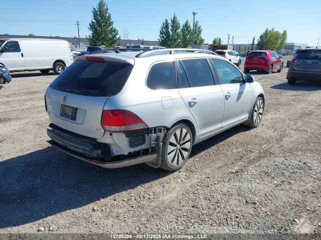 Продаж на аукціоні авто 2013 Volkswagen Golf 2.5l Comfortline/2.5l Sportline Special Edition/2.5l Trendline, vin: 3VWPX7AJXDM691581, номер лоту: 12705206