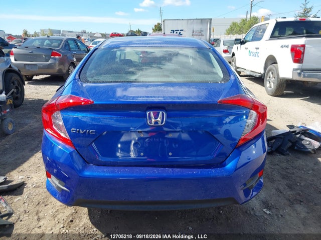 Honda CIVIC EX 2018 2HGFC2F87JH027804 Image 16