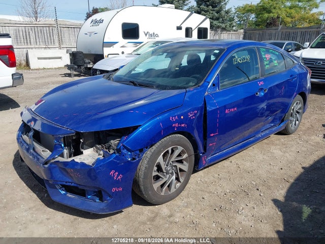 Honda CIVIC EX 2018 2HGFC2F87JH027804 Image 2