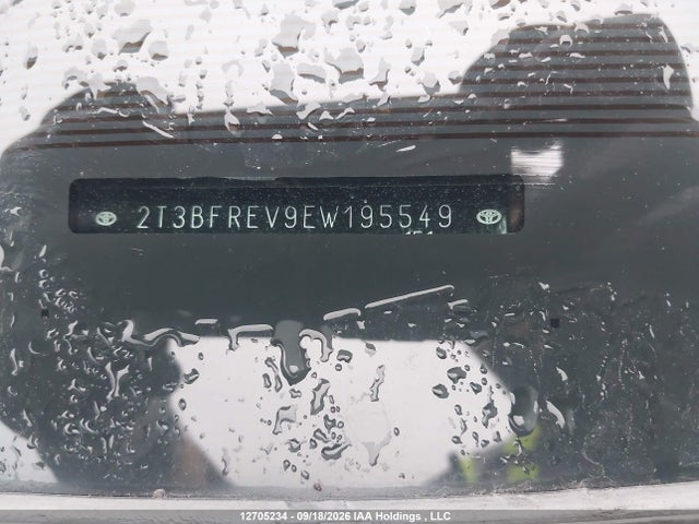Toyota RAV4 LE 2014 2T3BFREV9EW195549 Image 19