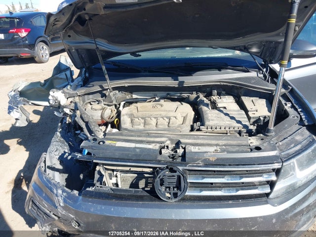 3VV0B7AX7JM079049 Volkswagen Tiguan Trendline