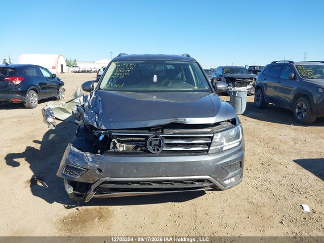 12705254 :رقم المزاد ، 3VV0B7AX7JM079049 vin ، 2018 Volkswagen Tiguan Trendline مزاد بيع