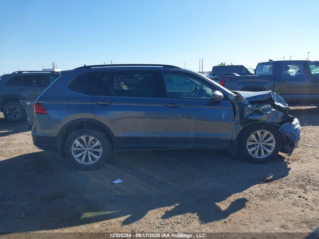 3VV0B7AX7JM079049 Volkswagen Tiguan Trendline