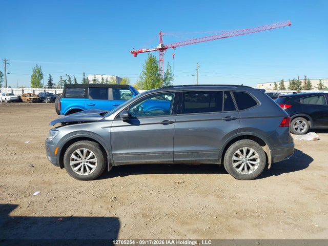 12705254 :رقم المزاد ، 3VV0B7AX7JM079049 vin ، 2018 Volkswagen Tiguan Trendline مزاد بيع