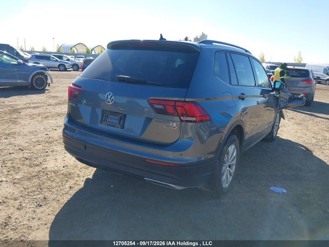 3VV0B7AX7JM079049 Volkswagen Tiguan Trendline