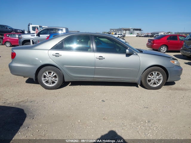 Продажа на аукционе авто 2005 Toyota Camry Le/xle/se, vin: 4T1BE32K55U515985, номер лота: 12705263