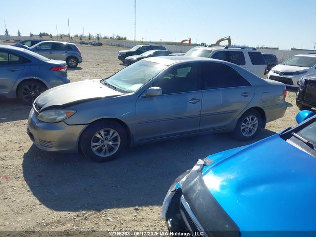 Продажа на аукционе авто 2005 Toyota Camry Le/xle/se, vin: 4T1BE32K55U515985, номер лота: 12705263