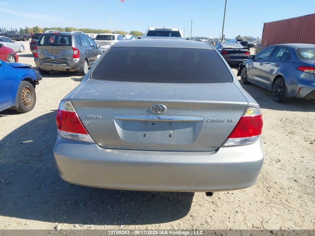 Продажа на аукционе авто 2005 Toyota Camry Le/xle/se, vin: 4T1BE32K55U515985, номер лота: 12705263
