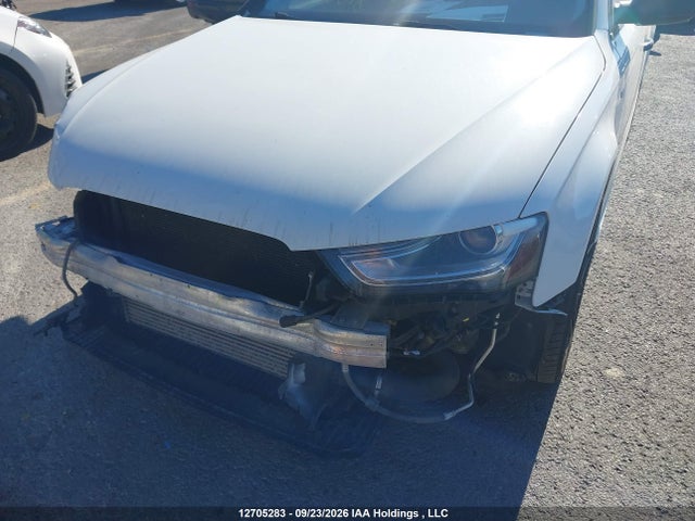 WAUBFCFL1GN002618 Audi A4 2.0t Komfort Plus