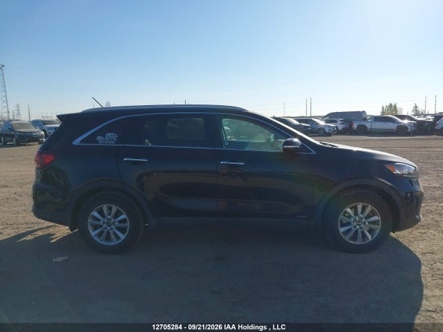 KIA SORENTO EX 2019 5XYPHDA31KG579729 Image 13