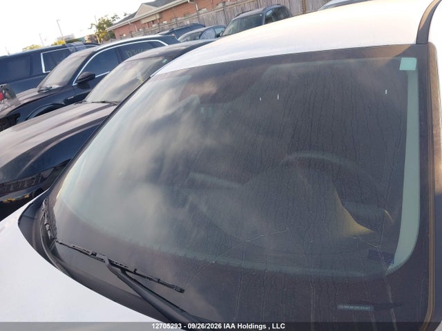 Продажа на аукционе авто 2024 Hyundai Elantra Essential, vin: KMHLM4DG9RU825407, номер лота: 12705293