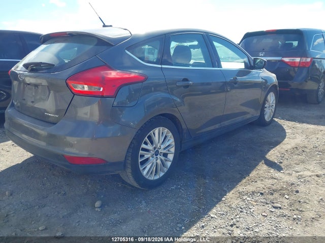 2018 Ford Focus Titanium მანქანა იყიდება აუქციონზე, vin: 1FADP3N27JL296259, აუქციონის ნომერი: 12705316