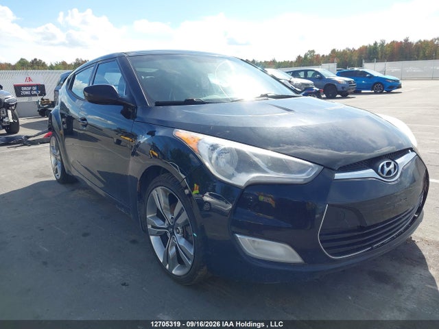 12705319 :رقم المزاد ، KMHTC6AD6DU091083 vin ، 2013 Hyundai Veloster Tech مزاد بيع