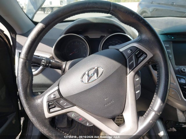 12705319 :رقم المزاد ، KMHTC6AD6DU091083 vin ، 2013 Hyundai Veloster Tech مزاد بيع