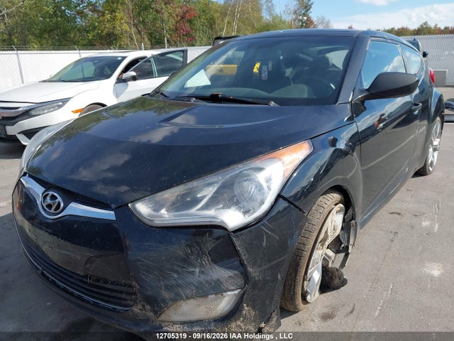 12705319 :رقم المزاد ، KMHTC6AD6DU091083 vin ، 2013 Hyundai Veloster Tech مزاد بيع