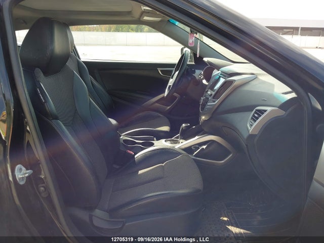 12705319 :رقم المزاد ، KMHTC6AD6DU091083 vin ، 2013 Hyundai Veloster Tech مزاد بيع
