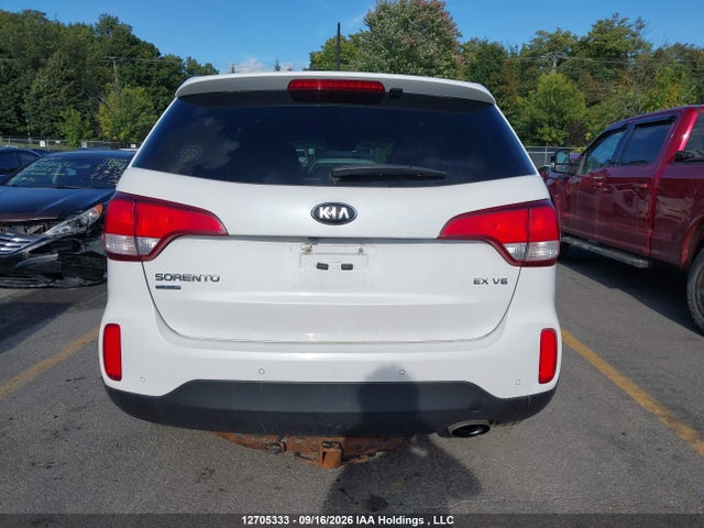 Продажа на аукционе авто 2015 Kia Sorento Ex V6, vin: 5XYKUDA79FG577242, номер лота: 12705333