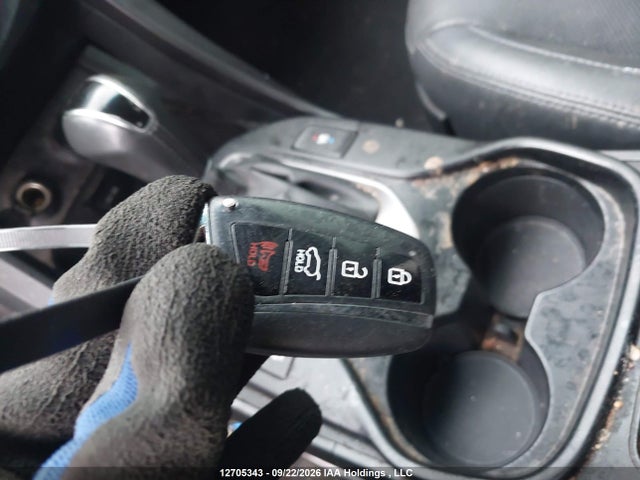 12705343 :رقم المزاد ، KM8SNDHF3GU141279 vin ، 2016 Hyundai Santa Fe Xl مزاد بيع