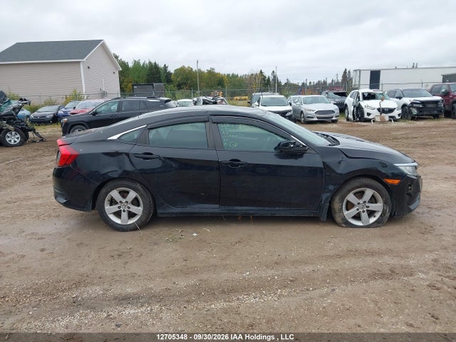 Продажа на аукционе авто 2018 Honda Civic Dx, vin: 2HGFC2E25JH022470, номер лота: 12705348