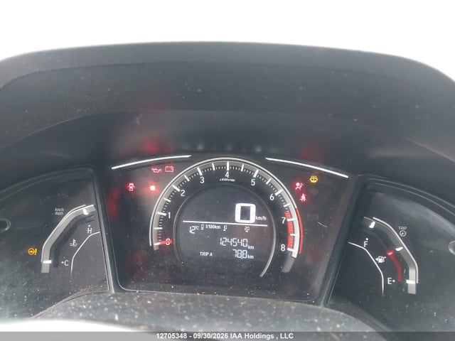 Продажа на аукционе авто 2018 Honda Civic Dx, vin: 2HGFC2E25JH022470, номер лота: 12705348