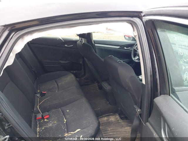 Продажа на аукционе авто 2018 Honda Civic Dx, vin: 2HGFC2E25JH022470, номер лота: 12705348