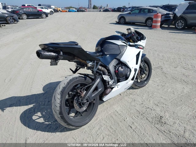 Продажа на аукционе авто 2016 Honda Cbr600 Rr-abs, vin: JH2PC40G7GK300022, номер лота: 12705364