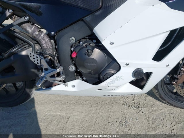 Продажа на аукционе авто 2016 Honda Cbr600 Rr-abs, vin: JH2PC40G7GK300022, номер лота: 12705364