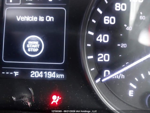12705369 :رقم المزاد ، KMHD84LFXHU214222 vin ، 2017 Hyundai Elantra Gls مزاد بيع