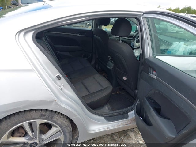 12705369 :رقم المزاد ، KMHD84LFXHU214222 vin ، 2017 Hyundai Elantra Gls مزاد بيع