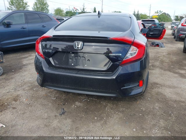 Honda Civic Touring 2016 2HGFC1F96GH114251 Image 17