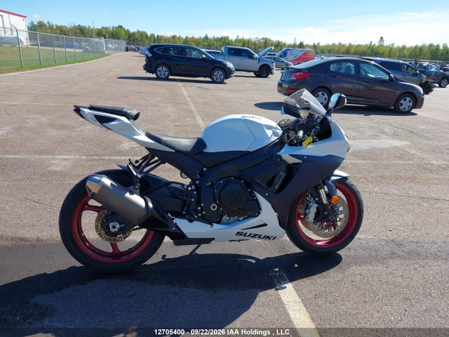 Suzuki GSX-R600 2025 JS1GN7FA2S7101781 Image 15