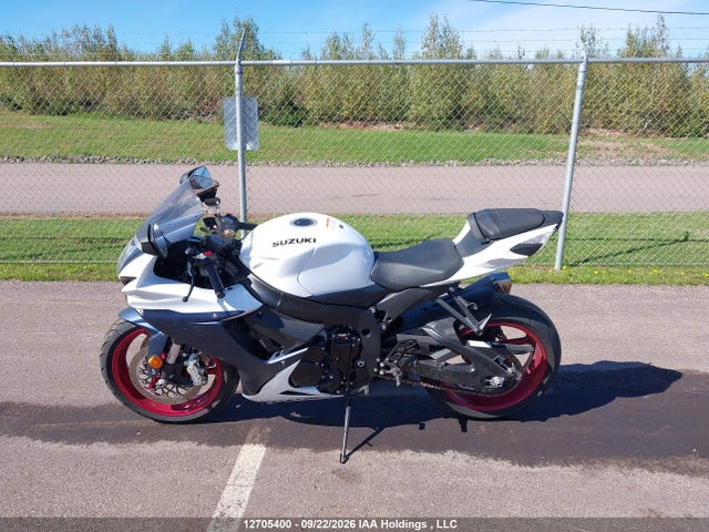 Suzuki GSX-R600 2025 JS1GN7FA2S7101781 Image 16